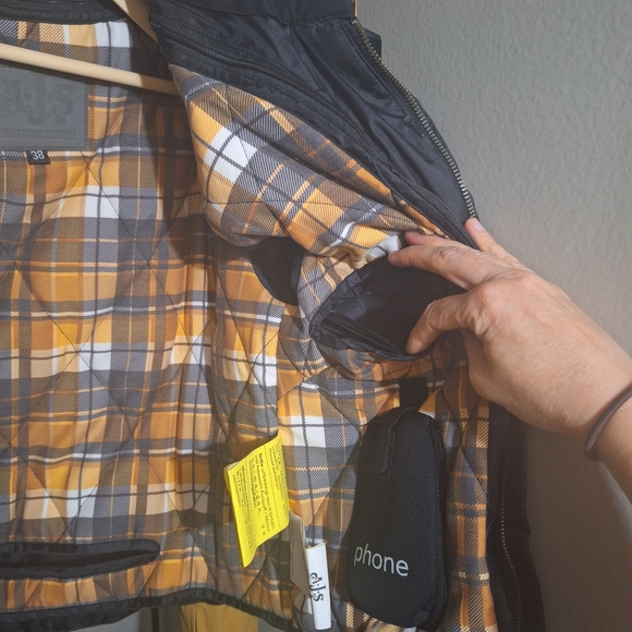 AJS motorcycle jacket with armor and removable liner - Picture 6 of 16